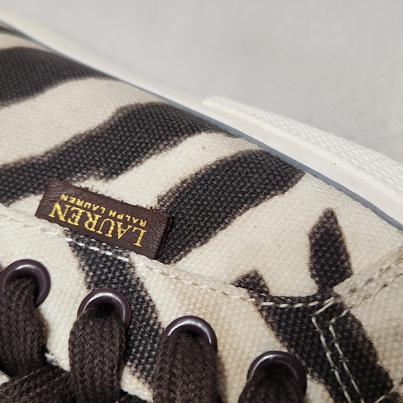 Lauren Ralph Lauren Jaycee Zebra Canvas Sneakers (W Size 7) - Picture 9 of 14